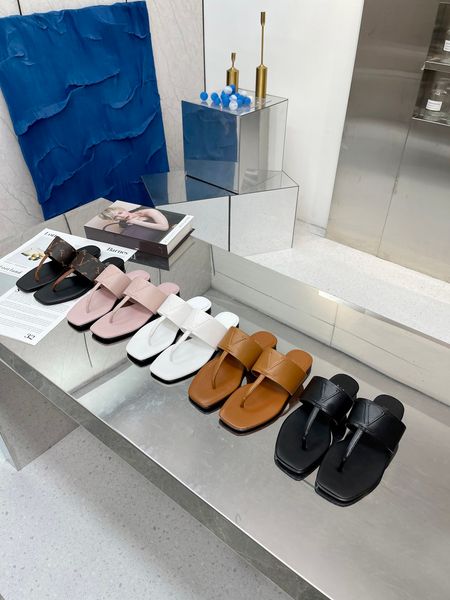 drapy flat thong sandals slippers designer lady women flip fop slides slipper luxury lambskin wide front strap beach outdoor summer leather, Black
drapy flat thong sandals slippers designer lady women flip fop slides slipper luxury lambskin wide front strap beach outdoor summer leather, Black