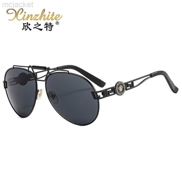 23ss designer versage mens womens vercace sunglasses men's pilot personality double beam toad mirror driving fashion fan jiamei head de, White;black
23ss designer versage mens womens vercace sunglasses men's pilot personality double beam toad mirror driving fashion fan jiamei head de, White;black