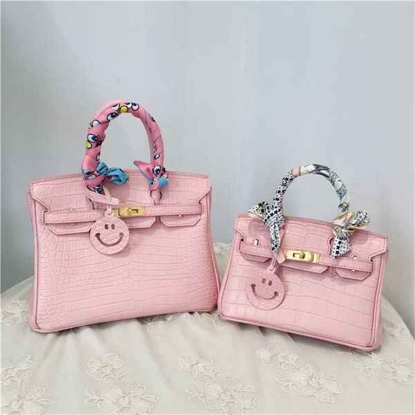 designer bags birkin herms handmade 2023 new cow leather womens bag with crocodile pattern single shoulder messenger handbag casual fashion
designer bags birkin herms handmade 2023 new cow leather womens bag with crocodile pattern single shoulder messenger handbag casual fashion