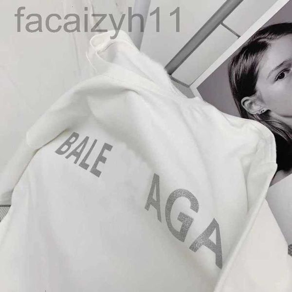 designer designer balencigas womant shirt high end fashion brand new paris gilded letter t-shirt sleeve women's round neck short loose, White;black
designer designer balencigas womant shirt high end fashion brand new paris gilded letter t-shirt sleeve women's round neck short loose, White;black
