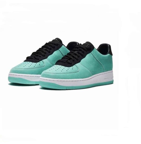 2023 mens womens fashion running shoes sneakers training low light sole running black white and colored
2023 mens womens fashion running shoes sneakers training low light sole running black white and colored