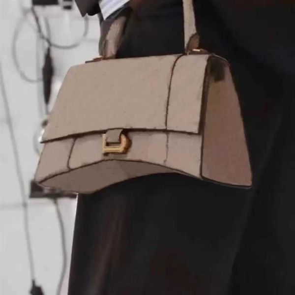 with box hourglass bag functional amazing classic womens messanger bags handle handbag317b
with box hourglass bag functional amazing classic womens messanger bags handle handbag317b