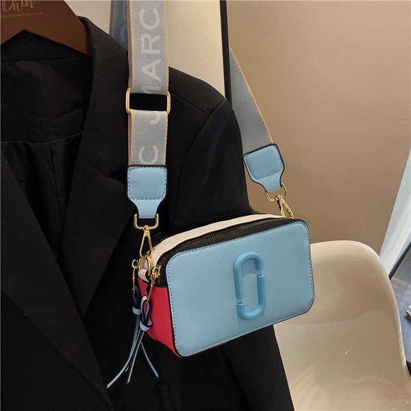 messenger bags 2023 new fashion pu texture wide strap single shoulder crossbody versatile women's camera bag
messenger bags 2023 new fashion pu texture wide strap single shoulder crossbody versatile women's camera bag