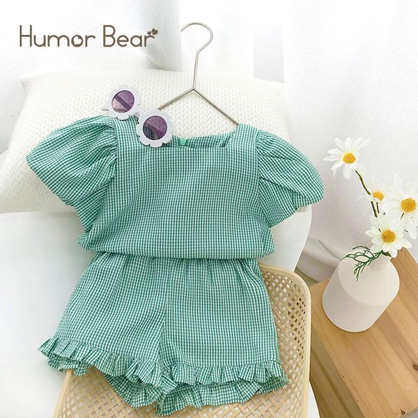 clothing sets humor bear summer girls set holiday beach plaid bubble sleeve ruffle shorts 2pcs children outfits 230322, White
clothing sets humor bear summer girls set holiday beach plaid bubble sleeve ruffle shorts 2pcs children outfits 230322, White