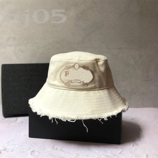 black bucket hats designers mens luxury caps christmas day gift letter embroidery casquette multicolor hiphop white comfortable breathable m, Blue;gray
black bucket hats designers mens luxury caps christmas day gift letter embroidery casquette multicolor hiphop white comfortable breathable m, Blue;gray
