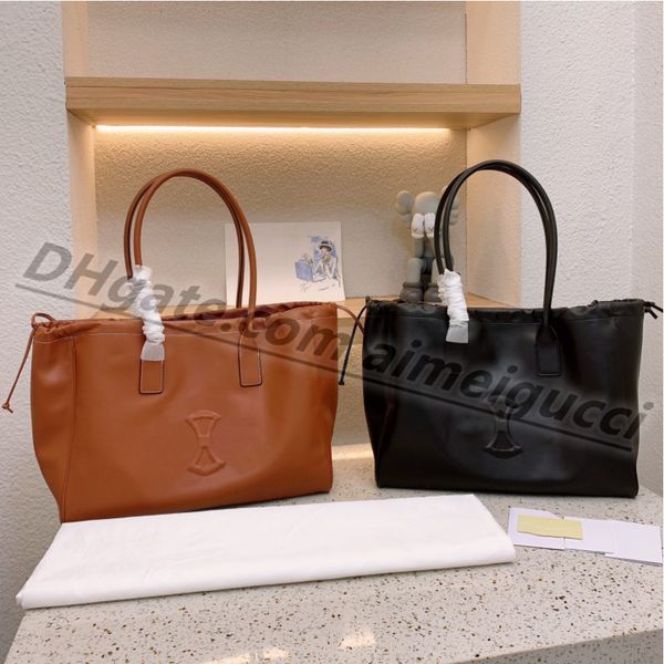 fashion luxury handbags bag women removable and adjustable shoulder strap designer bags cross body handbag shoulder bag cabas triomphe mini
fashion luxury handbags bag women removable and adjustable shoulder strap designer bags cross body handbag shoulder bag cabas triomphe mini