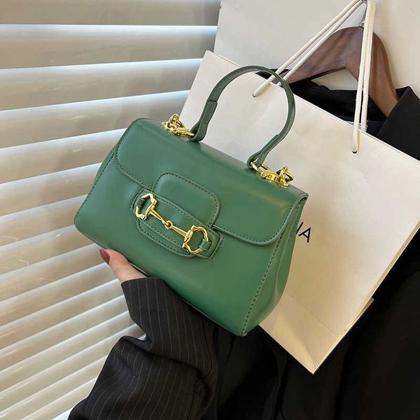 purses new colorful small square bag fashion classic handbag light luxury buckle single shoulder bag oblique straddle bag
purses new colorful small square bag fashion classic handbag light luxury buckle single shoulder bag oblique straddle bag