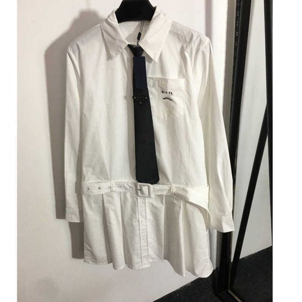 23ss designer women brand shirt skirt letter logo printed pocket logo tie belt tucked waist lapel long-sleeved shirt dress womens clothes a1, White 
23ss designer women brand shirt skirt letter logo printed pocket logo tie belt tucked waist lapel long-sleeved shirt dress womens clothes a1, White
