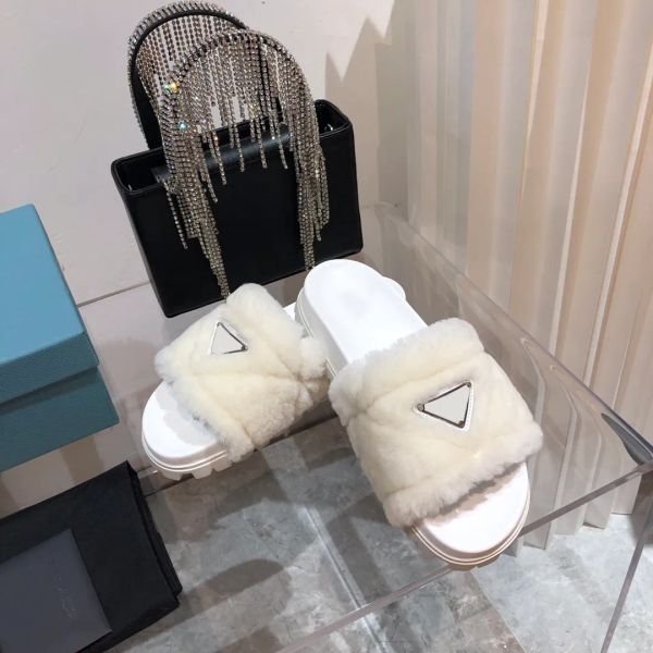 p designer woman slippers fashion warm 100% wool cotton inverted triangle black white shoes indoor outdoor womens slipper pantoufle designer
p designer woman slippers fashion warm 100% wool cotton inverted triangle black white shoes indoor outdoor womens slipper pantoufle designer