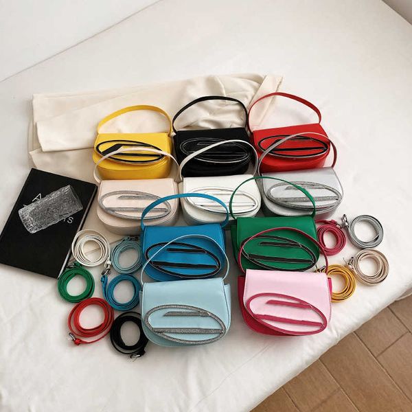shoulder bag women die crossbody bag designer bags new half round handbags leather underarm flap fashion messenger purse 230322
shoulder bag women die crossbody bag designer bags new half round handbags leather underarm flap fashion messenger purse 230322