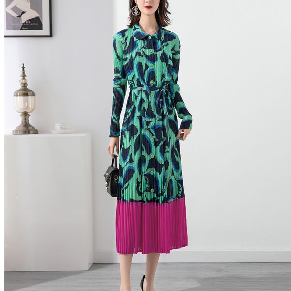 party dresses miyake summer pleated women dress lapel lace-up belt floral print dress loose large size splicing vintage slim a-line dress 23, White;black 
party dresses miyake summer pleated women dress lapel lace-up belt floral print dress loose large size splicing vintage slim a-line dress 23, White;black