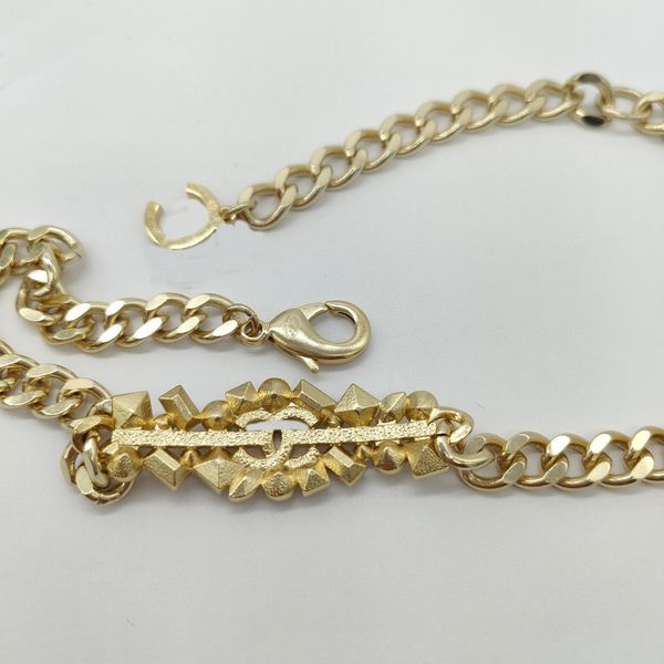 luxury quality charm flower shape pendant necklace with diamond in 18k gold plated have box stamp chain design ps7672a, Golden
luxury quality charm flower shape pendant necklace with diamond in 18k gold plated have box stamp chain design ps7672a, Golden