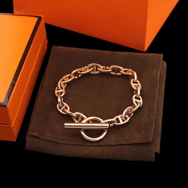 necklace designer u shaped pendant necklace bracelet charm bracelet round letter h love bracelet french quality classic female jewelry valen, Silver
necklace designer u shaped pendant necklace bracelet charm bracelet round letter h love bracelet french quality classic female jewelry valen, Silver
