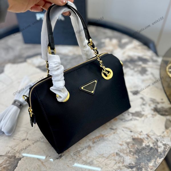 designers women nylon pillow bag tote bags handbag shouder crossbody triangular badge shopping bag luxurys messenger ladies travel handbags
designers women nylon pillow bag tote bags handbag shouder crossbody triangular badge shopping bag luxurys messenger ladies travel handbags