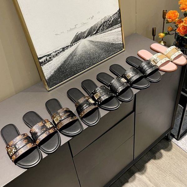 designer slippers luxury women flat sandals mule slides monograms plaid open-toe set foot vacation beach flat slipper casual lock flip flops, Black
designer slippers luxury women flat sandals mule slides monograms plaid open-toe set foot vacation beach flat slipper casual lock flip flops, Black