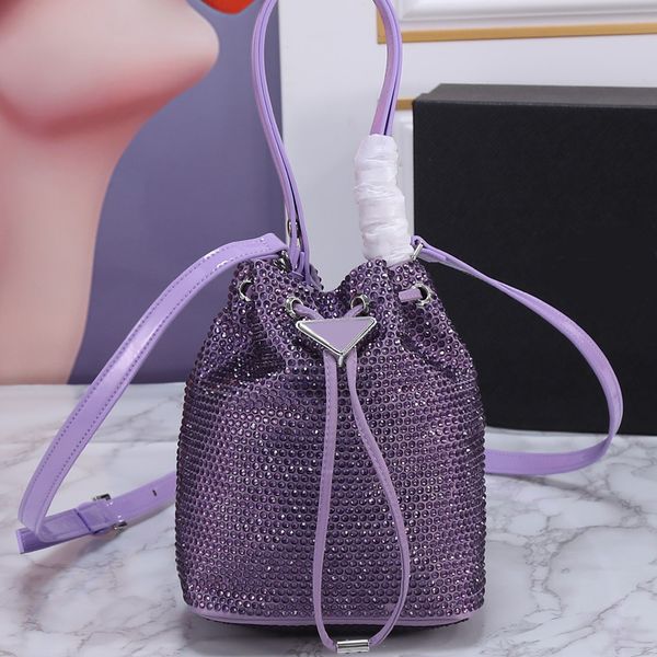 crystal bucket bag mini tote bags fashion crossbody purse women shoulder handbags diamonds triangular sheet metal drawstring binding cell ph
crystal bucket bag mini tote bags fashion crossbody purse women shoulder handbags diamonds triangular sheet metal drawstring binding cell ph