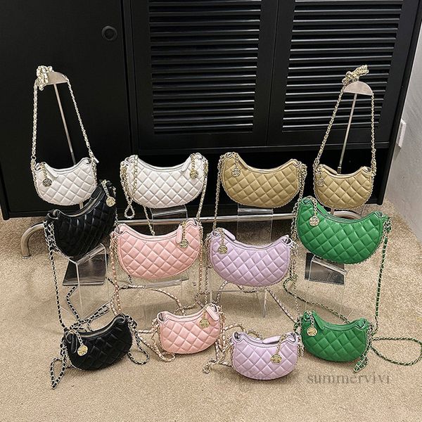 lady style children crescent handbags teenagers girls diamond quilted pu leather messenger bag kids metals chain single shoulder bags z1002, Black
lady style children crescent handbags teenagers girls diamond quilted pu leather messenger bag kids metals chain single shoulder bags z1002, Black