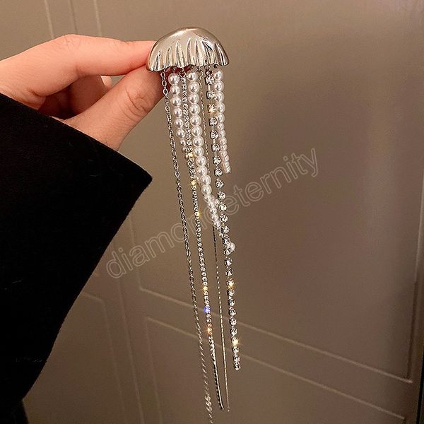 rhinestone jellyfish tassel brooches for women imitation pearls long tassel brooches suit scarf clothes pins party gifts, Gray
rhinestone jellyfish tassel brooches for women imitation pearls long tassel brooches suit scarf clothes pins party gifts, Gray