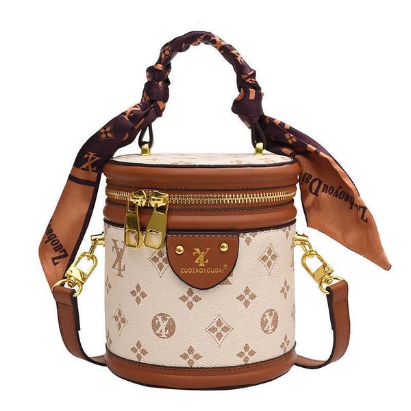 purses spring fashionable silk scarf bag women's new handheld printed single shoulder crossbody bucket
purses spring fashionable silk scarf bag women's new handheld printed single shoulder crossbody bucket
