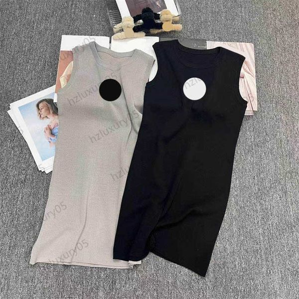 dresses luxury classic logo embroidery threaded edge crewneck vest style dress fashion brand simple designer casual joker maxiskit dresses f, Black;gray
dresses luxury classic logo embroidery threaded edge crewneck vest style dress fashion brand simple designer casual joker maxiskit dresses f, Black;gray