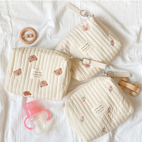 diaper bags cute bear embroidery mommy single bag cotton mom bag organizer zipper born baby diaper bag nappy travel stroller storage bag 230
diaper bags cute bear embroidery mommy single bag cotton mom bag organizer zipper born baby diaper bag nappy travel stroller storage bag 230