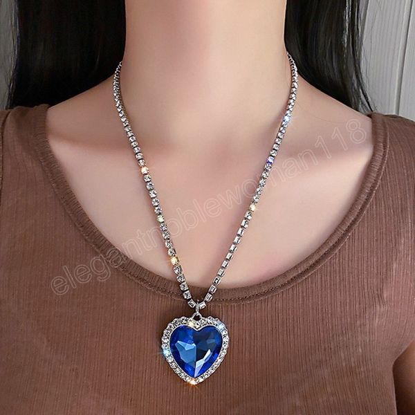 blue crystal love heart pendant necklace for women full rhinestone chain collar lover forever jewelry, Silver
blue crystal love heart pendant necklace for women full rhinestone chain collar lover forever jewelry, Silver