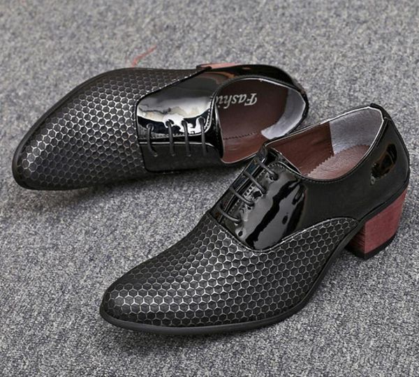2023 new men shoes fashion trend solid color pu classic hollow carved lace comfortable business casual oxford shoes size: eu39-44, Black
2023 new men shoes fashion trend solid color pu classic hollow carved lace comfortable business casual oxford shoes size: eu39-44, Black