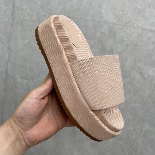 fashion heavy soled slippers letter platform sandals with high wedges brand shoes non-slip eur36-42, Black
fashion heavy soled slippers letter platform sandals with high wedges brand shoes non-slip eur36-42, Black