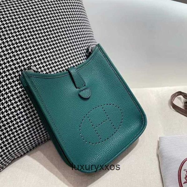 bag head bags 2023 evelynes tote hollow women's bucket single shoulder leather oblique span versatile evelyn txwn
bag head bags 2023 evelynes tote hollow women's bucket single shoulder leather oblique span versatile evelyn txwn