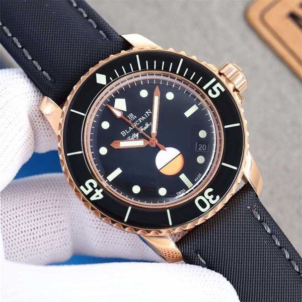 automatic ceramic titanium watch watch baopo blancpain mechanical series men's with light appearance luxurious temperament men's w, Slivery;golden
automatic ceramic titanium watch watch baopo blancpain mechanical series men's with light appearance luxurious temperament men's w, Slivery;golden