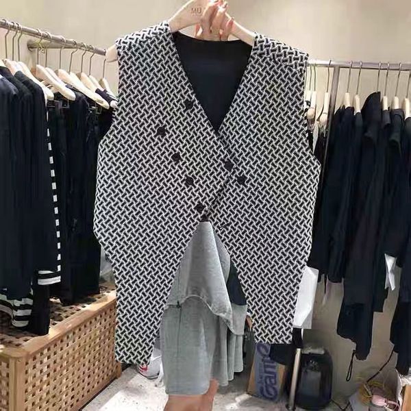 women's vests superaen autumn oblique double breasted asymmetric suit waistcoat fashion office lady vest women 230322, Black;white
women's vests superaen autumn oblique double breasted asymmetric suit waistcoat fashion office lady vest women 230322, Black;white