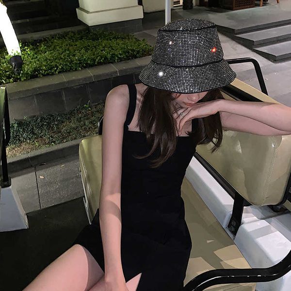 wide brim hats 2023 new full rhinestone bucket hat women retro flowers panama sun hat outdoor travel sunshade luxury fisherman hat aa230321, Blue;gray
wide brim hats 2023 new full rhinestone bucket hat women retro flowers panama sun hat outdoor travel sunshade luxury fisherman hat aa230321, Blue;gray