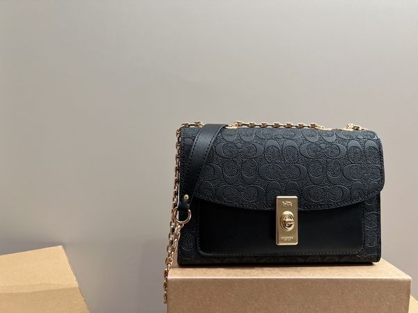 koujia 2023 new single shoulder bag designer bag embossed crossbody bag fashionable and magnificent
koujia 2023 new single shoulder bag designer bag embossed crossbody bag fashionable and magnificent