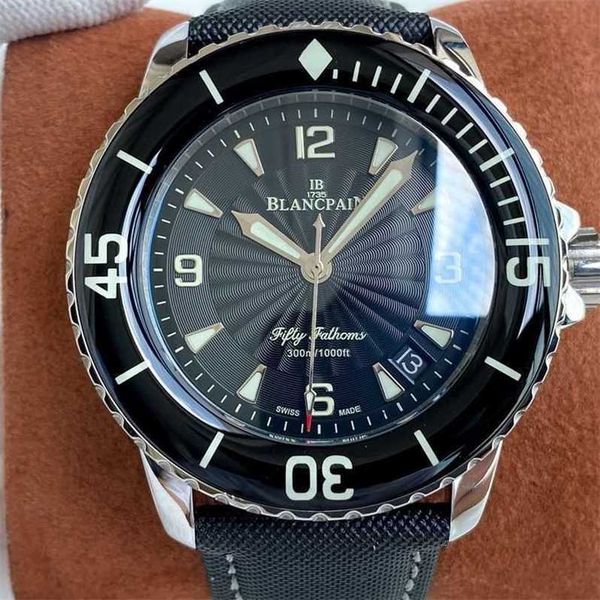 watch ceramic automatic titanium fully watch mechanical watch glow baopo diving waterproof men's sports leisure watch 4sbr, Slivery;golden
watch ceramic automatic titanium fully watch mechanical watch glow baopo diving waterproof men's sports leisure watch 4sbr, Slivery;golden