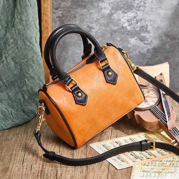 boston genuine leather bag women's new cowhide capacity handbag pillow bag shoulder bag
boston genuine leather bag women's new cowhide capacity handbag pillow bag shoulder bag