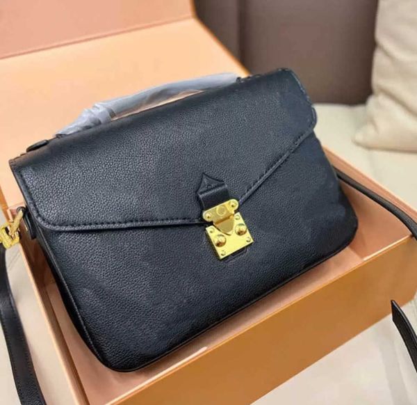 cosmetic bags cases luxurys designers bag embossing flower pochette women handbag messenger bags genuine leather metis elegant womens should
cosmetic bags cases luxurys designers bag embossing flower pochette women handbag messenger bags genuine leather metis elegant womens should