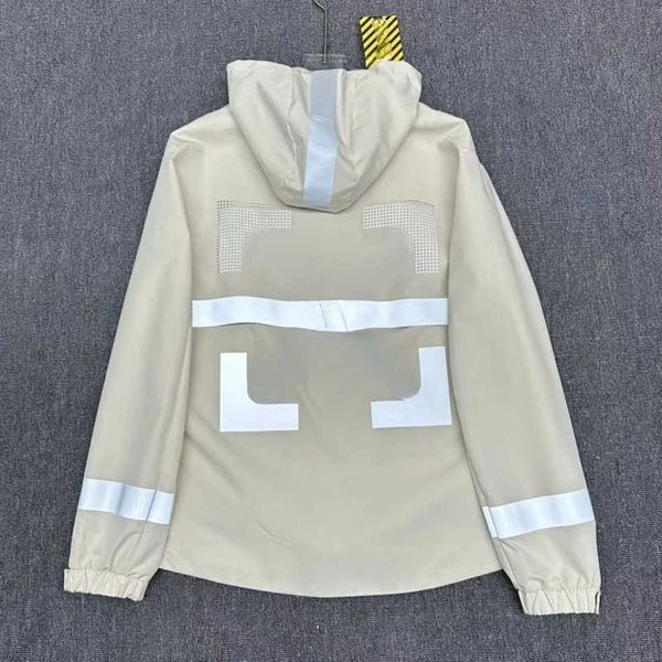 fashion zipper jacket designer jackets classic reflective stripe printed cardigan coat men loose hoodie casual hooded coats, Black;brown
fashion zipper jacket designer jackets classic reflective stripe printed cardigan coat men loose hoodie casual hooded coats, Black;brown