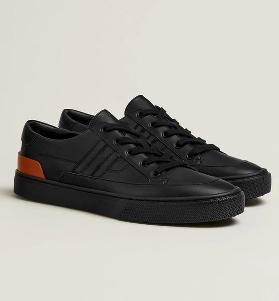 famous brands man casual sneakers shoes for men technical calfskin white black walking design rubber sole outdoor trainers eu 38-45
famous brands man casual sneakers shoes for men technical calfskin white black walking design rubber sole outdoor trainers eu 38-45