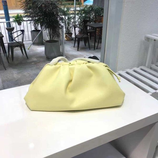 womens botegas pouch designer mini bags luxury bag teen autumn small cloud net red leather trend shoulder messenger dumpling hand 0ejz
womens botegas pouch designer mini bags luxury bag teen autumn small cloud net red leather trend shoulder messenger dumpling hand 0ejz