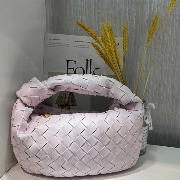 botega venates jodie mini teen intrecciato pouch woven knotted net red ashigo same mini ox horn single shoulder armpit portable cloud bag 39
botega venates jodie mini teen intrecciato pouch woven knotted net red ashigo same mini ox horn single shoulder armpit portable cloud bag 39