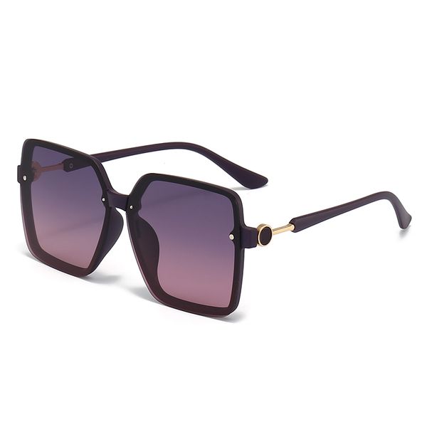 designer women sunglasses luxury letter design sunglass street driving ladies glasses men sun glass lens with box, White;black
designer women sunglasses luxury letter design sunglass street driving ladies glasses men sun glass lens with box, White;black