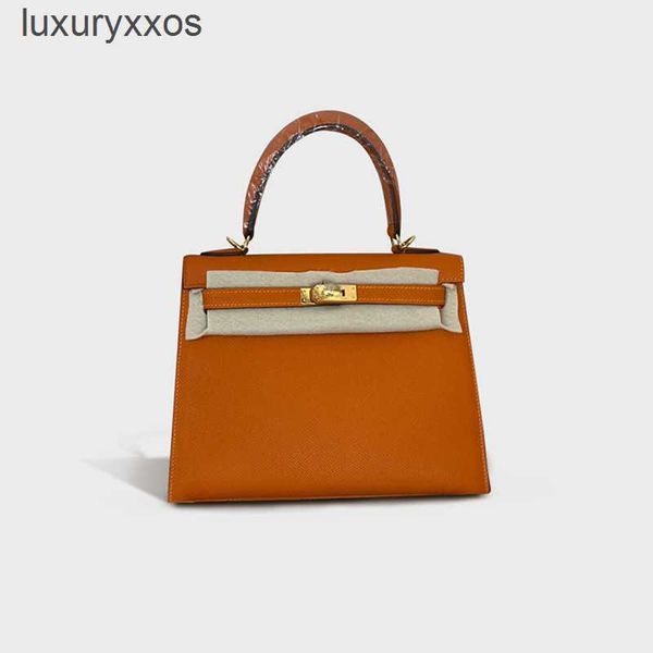 outdoor 2023 kellies women's designer layer bags bag cow leather second-generation hand palm handbag shoulder 25cm trend atar
outdoor 2023 kellies women's designer layer bags bag cow leather second-generation hand palm handbag shoulder 25cm trend atar