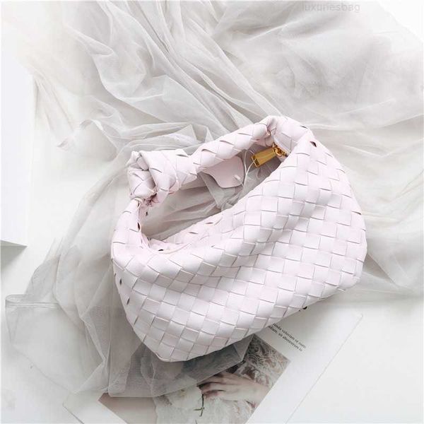 botega venates jodie mini teen intrecciato pouch woven oxhorn wrinkled dumpling leather underarm tidal shoulder messenger bag p38l
botega venates jodie mini teen intrecciato pouch woven oxhorn wrinkled dumpling leather underarm tidal shoulder messenger bag p38l
