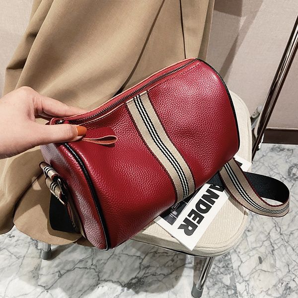 designer bags 100% genuine leather women handbag fashion women bags designer ladies messenger bag luxury cowhide shoulder bag
designer bags 100% genuine leather women handbag fashion women bags designer ladies messenger bag luxury cowhide shoulder bag
