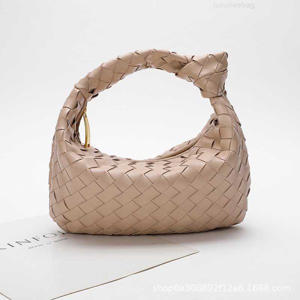 botega venates jodie mini teen intrecciato pouch knotted woven ox horn wrinkled dumpling leather armpit bag tide one shoulder messenger bag
botega venates jodie mini teen intrecciato pouch knotted woven ox horn wrinkled dumpling leather armpit bag tide one shoulder messenger bag