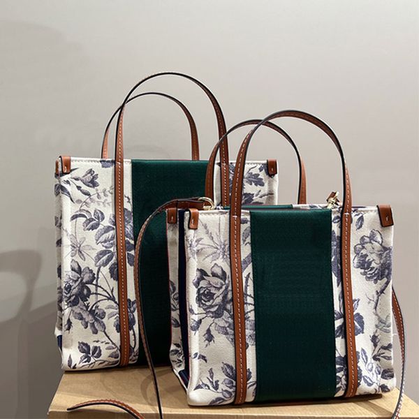 canvas graffiti totes bag crossbody bags women purse spray paint large capacity pocket embroidery letters detachable strap interlocking lett
canvas graffiti totes bag crossbody bags women purse spray paint large capacity pocket embroidery letters detachable strap interlocking lett
