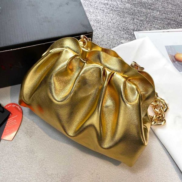 botega venates jodie mini teen intrecciato pouch swallow style one shoulder cloud fold messenger dumpling women's bow handle bag plain
botega venates jodie mini teen intrecciato pouch swallow style one shoulder cloud fold messenger dumpling women's bow handle bag plain