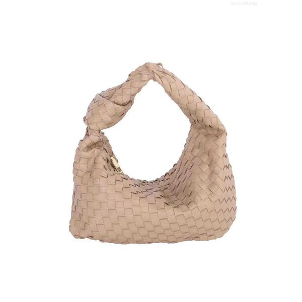 botega venates jodie mini teen intrecciato pouch women's handheld cloud material hand woven pleated soft leather casual bag evj8
botega venates jodie mini teen intrecciato pouch women's handheld cloud material hand woven pleated soft leather casual bag evj8