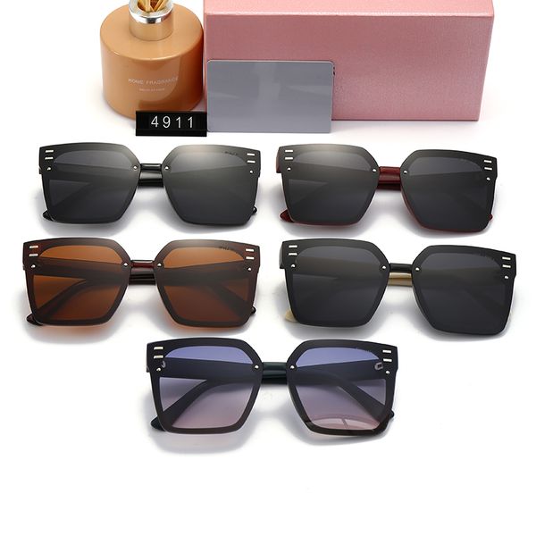 fashion mens sunglasses luxury letter m design sunglass party street driving ladies glasses men sun glass lens with box, White;black
fashion mens sunglasses luxury letter m design sunglass party street driving ladies glasses men sun glass lens with box, White;black