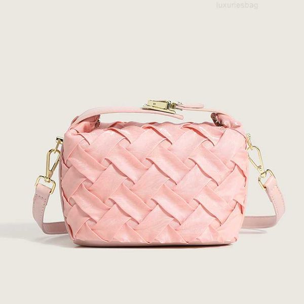botega venates jodie mini teen intrecciato pouch design fashion women's soft and sweet knitted handbag versatile crossbody bag lo7d
botega venates jodie mini teen intrecciato pouch design fashion women's soft and sweet knitted handbag versatile crossbody bag lo7d